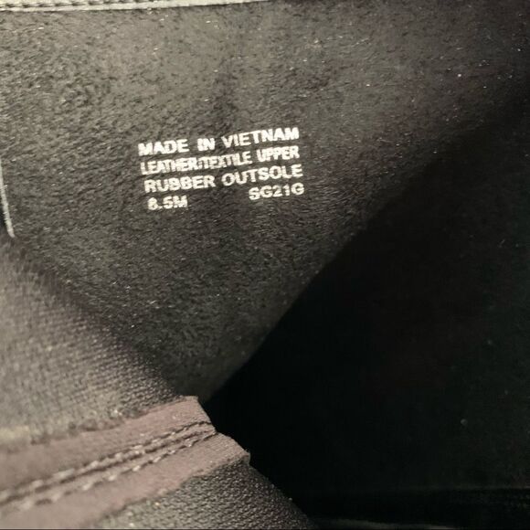 Michael Kors Finley Boot - Picture 7 of 10